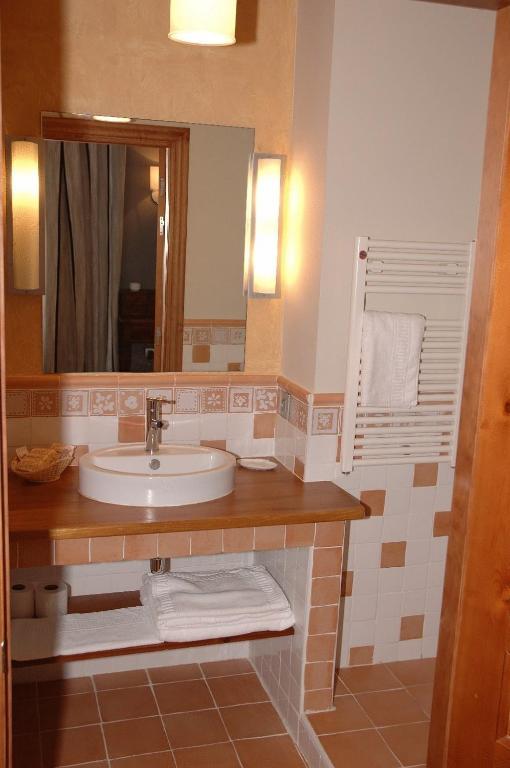 Hostal Casa Masip Ezcaray Zewnętrze zdjęcie